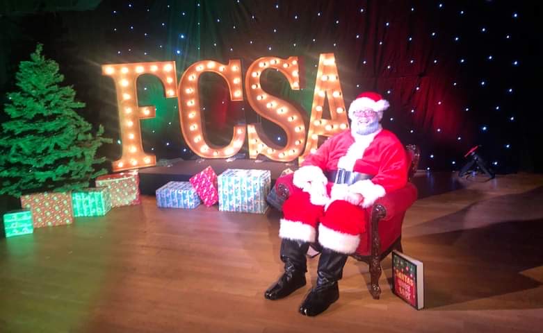 Students spread Christmas cheer with live Secret Santa event